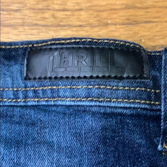 Boho Thrill Jeans | Distressed/Bleached  sz:2 - Picture 7 of 9